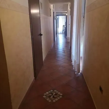 Olympus לינה וארוחת בוקר *